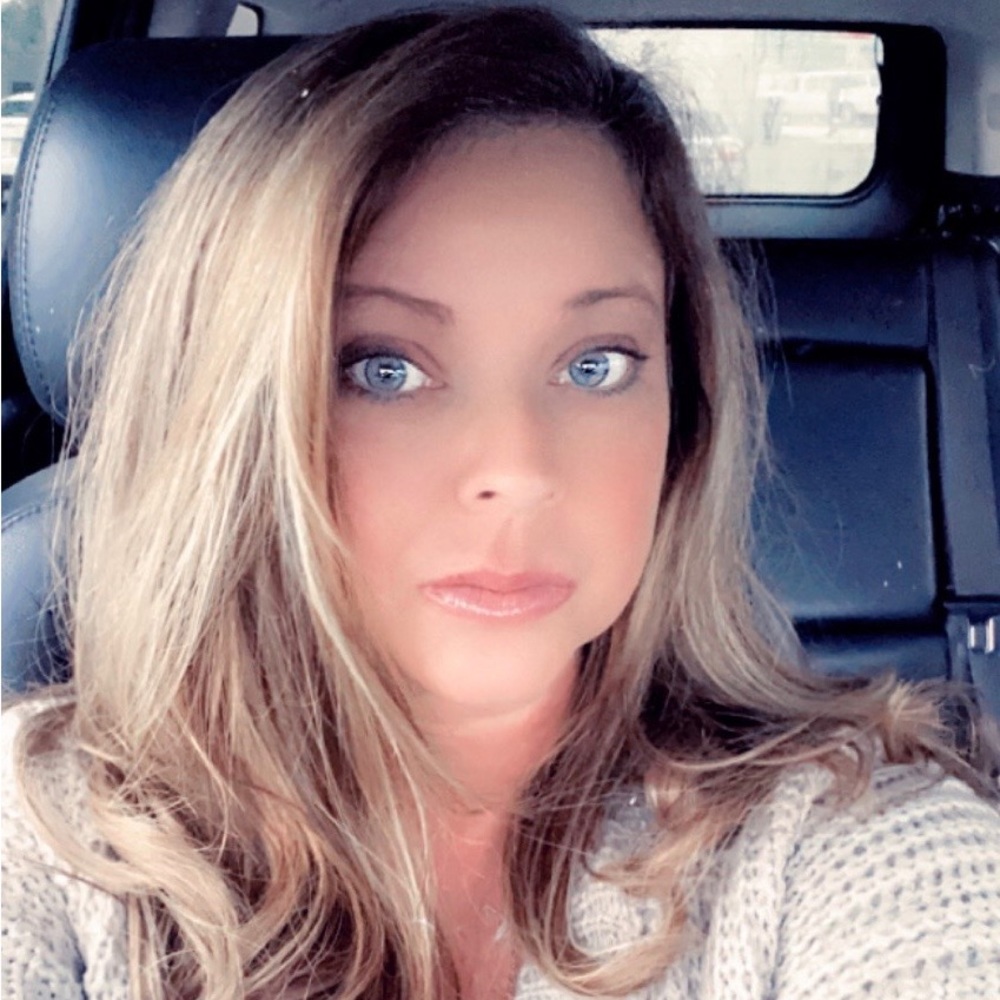 Meet your Posher, Kellie